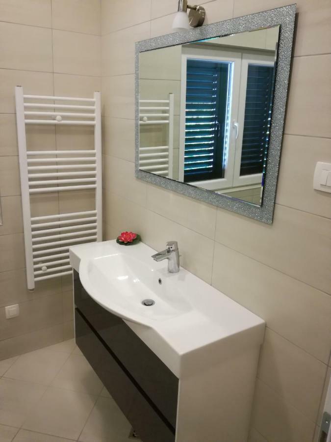 Apartments Smokva Makarska Exterior photo